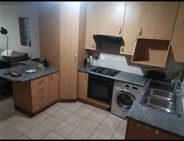 2 BEDROOM TOWNHOUSE FOR SALE IN BIRCHLEIGH